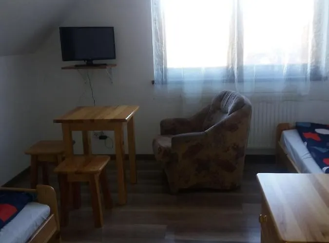 Pod Debem Privatunterkunft Skawina