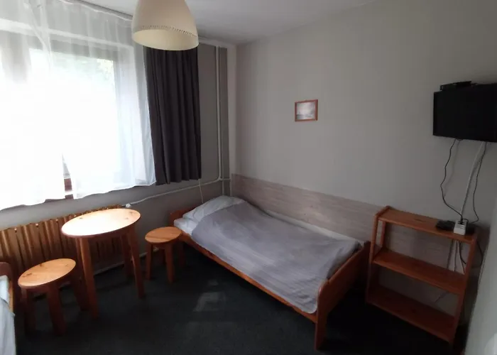 Pod Debem * סקאווינה